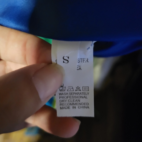 My Hero Academia Sweatshirt Men's Sz Small Pull-over Hooded Light-weight Hoodie - Picture 3 of 7